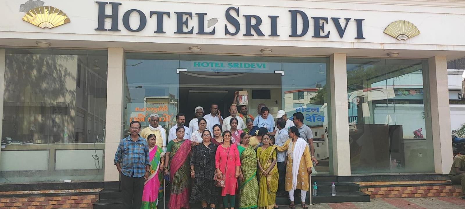 Hotel Sri Devi كانياكومارى المظهر الخارجي الصورة