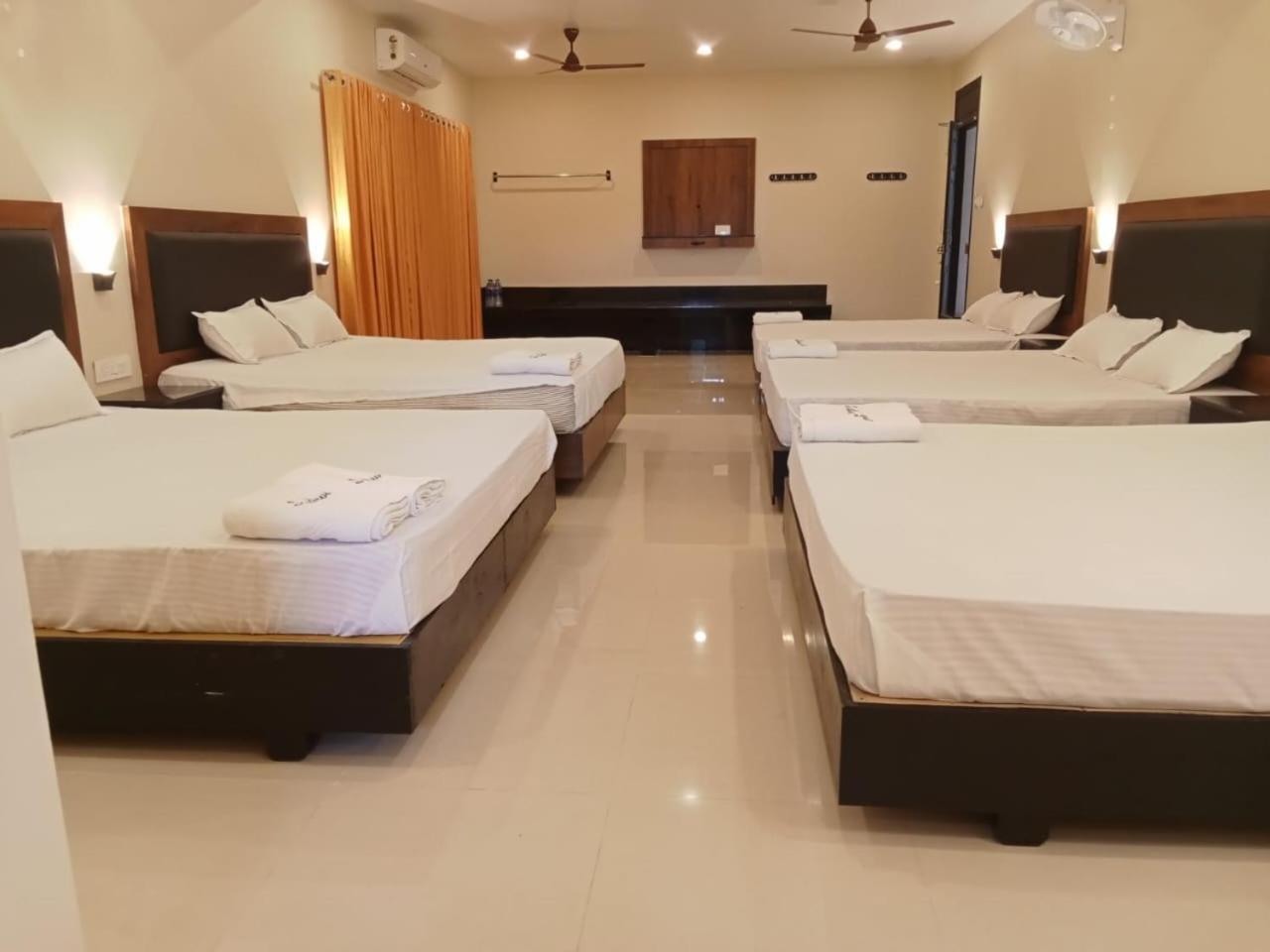 Hotel Sri Devi كانياكومارى المظهر الخارجي الصورة