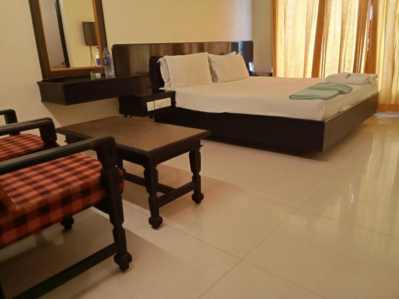 Hotel Sri Devi كانياكومارى المظهر الخارجي الصورة